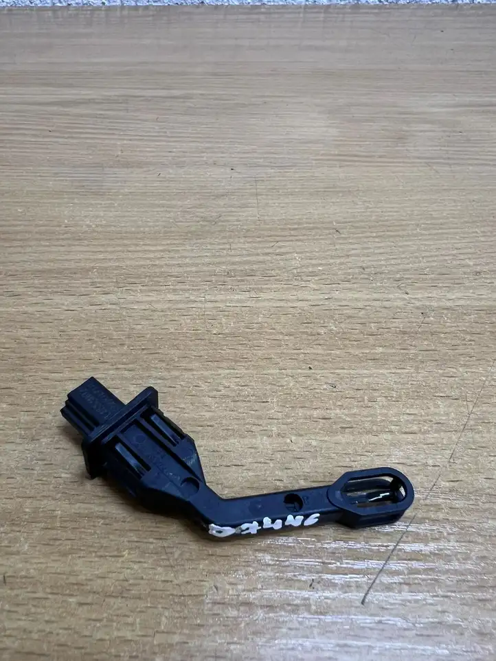 Mercedes-Benz C W204 (2007 - 2014) 6PT96541900 Датчик температуры масла — фото 3