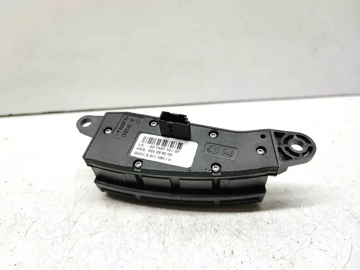 BMW 7 E65 E66 (2001 - 2008) 6911586 Кнопки на рулевом колесе — фото 2