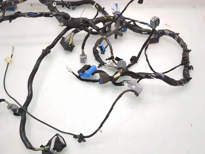 Ford Kuga II (2013 - 2019) GV4T14401DRC Прочая электропроводка — фото 2