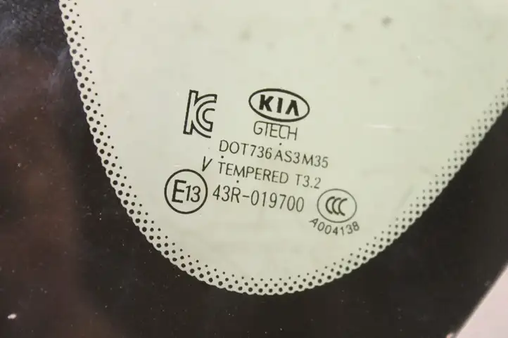 Kia Soul (2016 - 2019) 43R019700 Заднее боковое стекло — фото 7