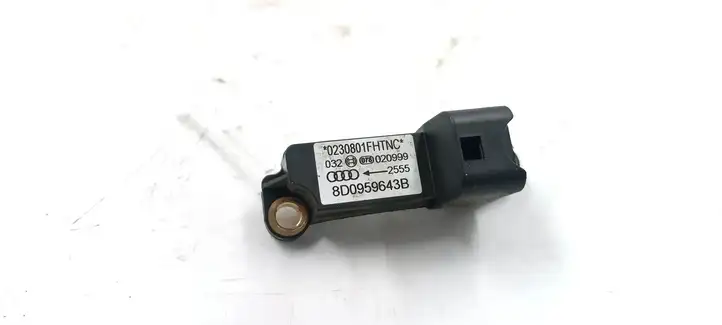 Audi A4 S4 B5 8D (1999 - 2001) 8D0959643B Датчик удара SRS — фото 1
