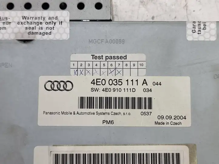 Audi A6 S6 C6 4F (2004 - 2008) 4E0035111A CD/DVD чейнджер — фото 2