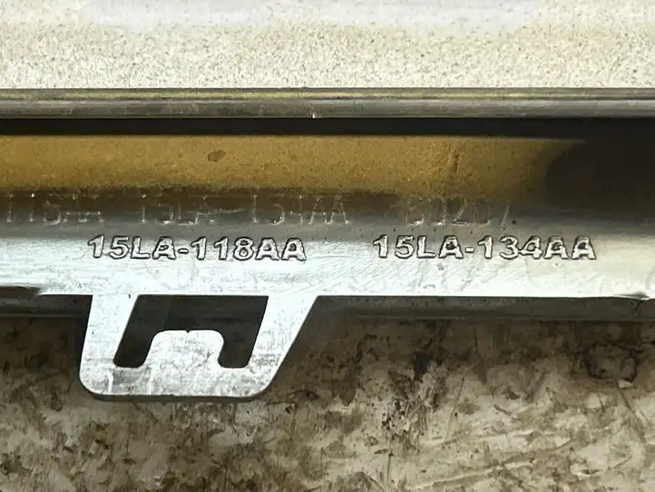 Dodge Challenger (2014 - ) 15LA134AA Верхняя решетка радиатора — фото 3