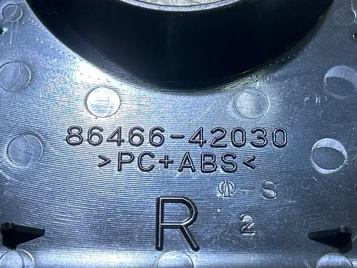 Toyota RAV 4 (XA40) (2012 - 2018) 8646642030 Камера в лобовом стекле — фото 3