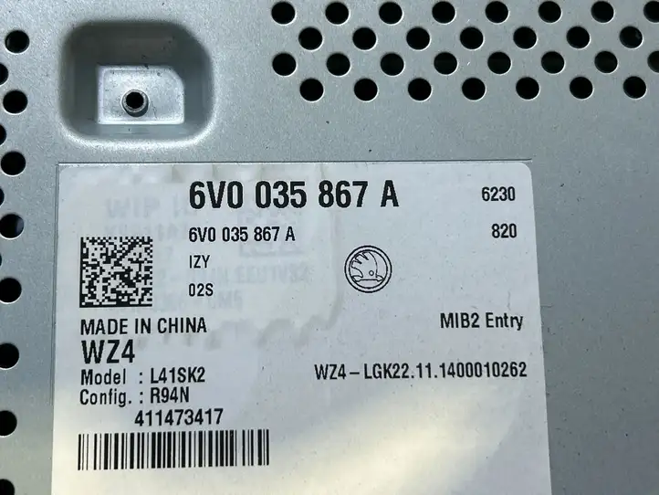 Skoda Fabia Mk3 (NJ) (2015 - 2021) 6V0035867A Магнитола / мультимедийная система — фото 3