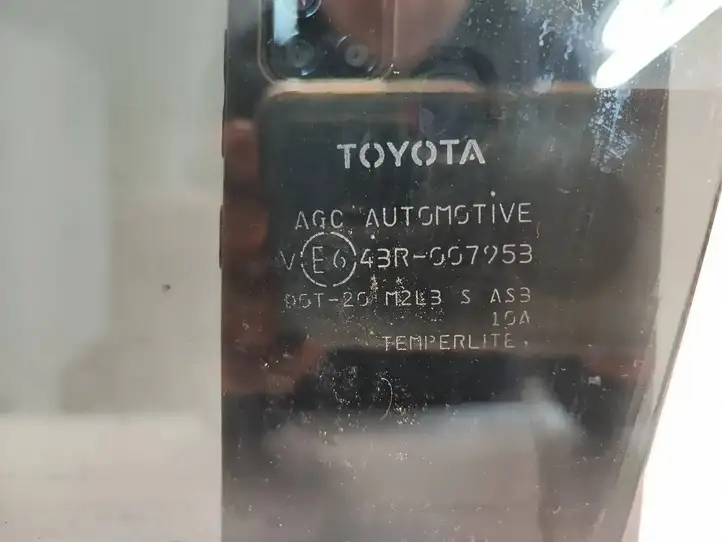 Toyota RAV 4 (XA40) (2012 - 2018) 43R007953 Стекло задней двери — фото 3