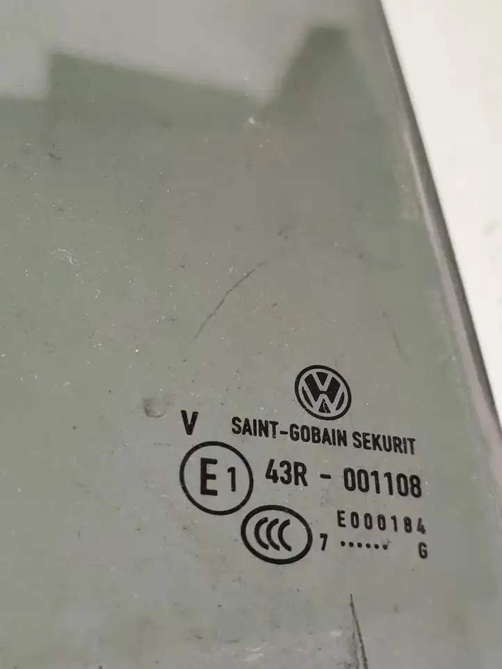 Volkswagen Touran I (2003 - 2010) Форточка двери — фото 3