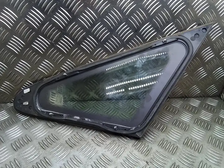 Opel Zafira B (2003 - 2006) 13123921 Треугольное стекло кузова — фото 3