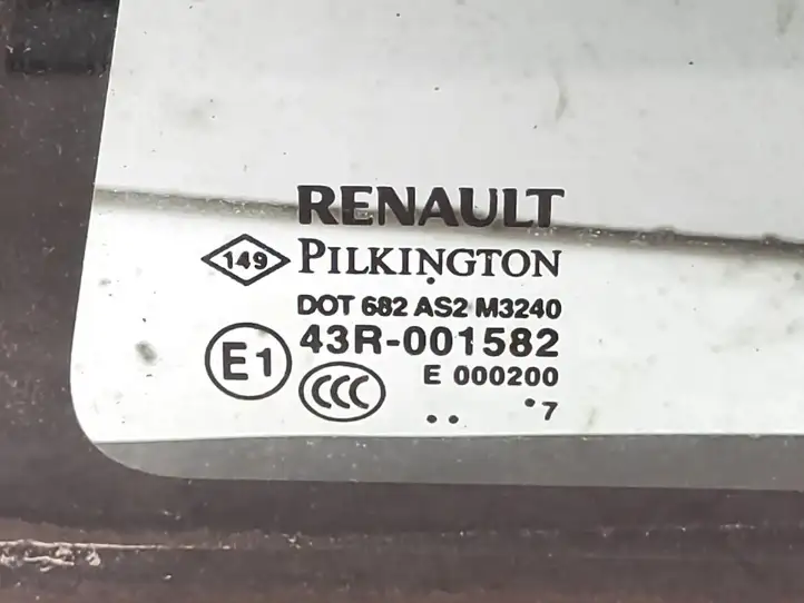 Renault Laguna III (2007 - 2015) 43R001582 Форточка двери — фото 2