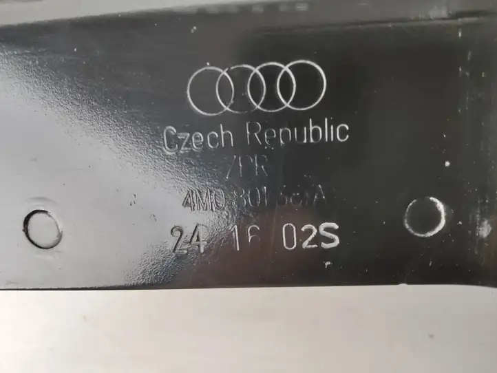 Audi Q7 4M (2015 - ) 4M0801387A Прочие детали днища — фото 8