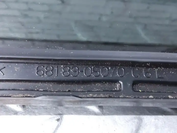Toyota Avensis T270 (2009 - 2012) QA1024757 Форточка двери — фото 6
