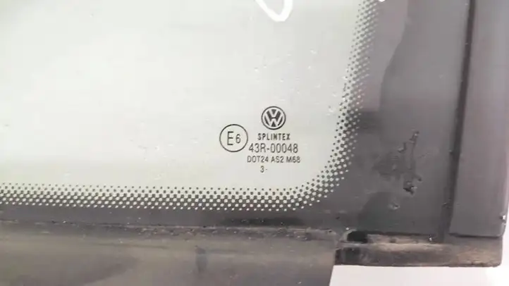 Volkswagen Touran I (2003 - 2010) Треугольное стекло кузова — фото 2
