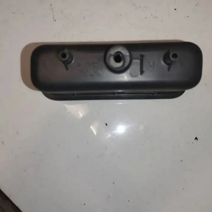 Toyota Corolla Verso AR10 (2004 - 2009) 748150f010 Прочие детали салона — фото 3