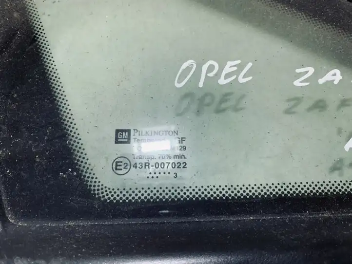 Opel Zafira A (1999 - 2003) Треугольное стекло кузова — фото 2