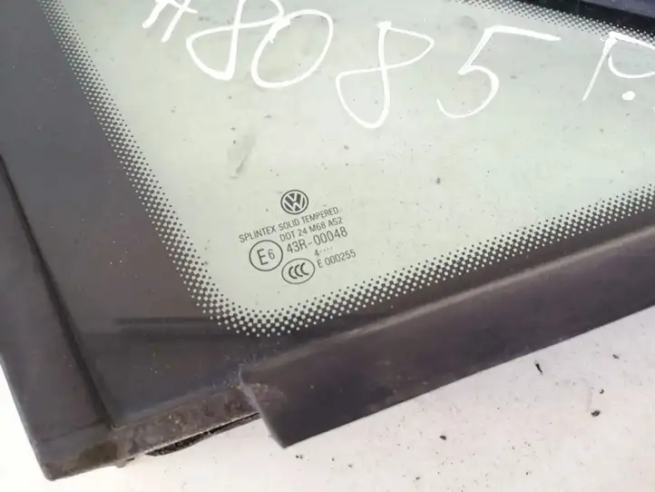 Volkswagen Touran I (2003 - 2010) Треугольное стекло кузова — фото 2