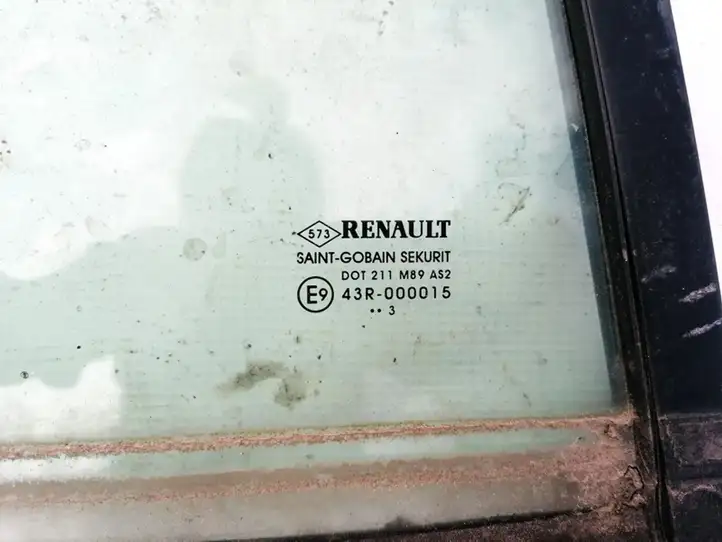 Renault Megane II (2002 - 2005) Форточка двери — фото 3