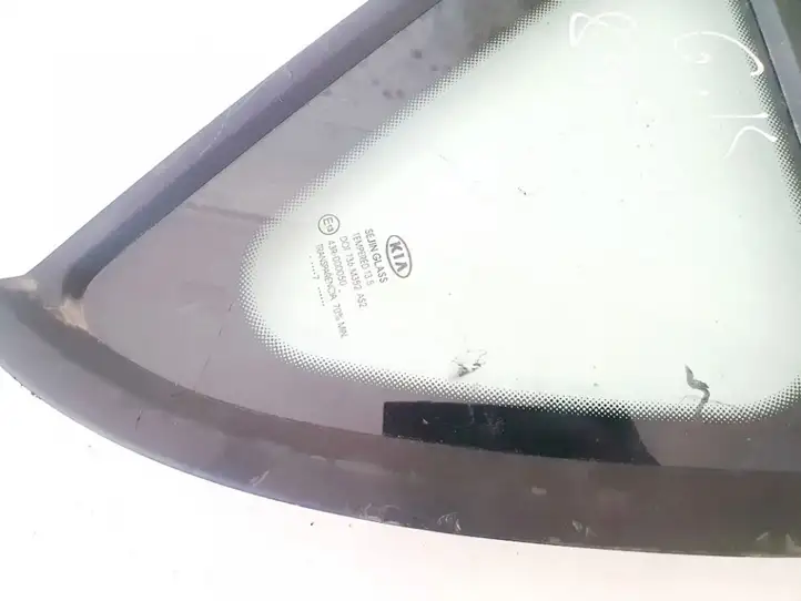 Kia Ceed (2006 - 2010) Заднее боковое стекло — фото 2