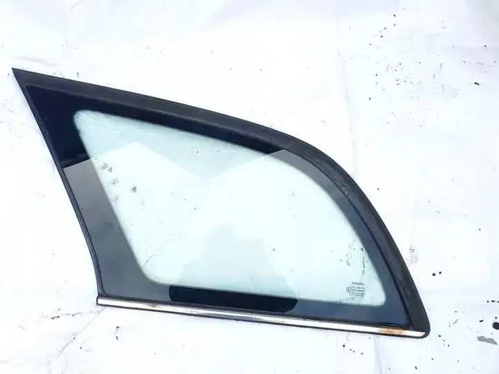 Toyota Avensis T250 (2006 - 2009) Заднее боковое стекло — фото 1