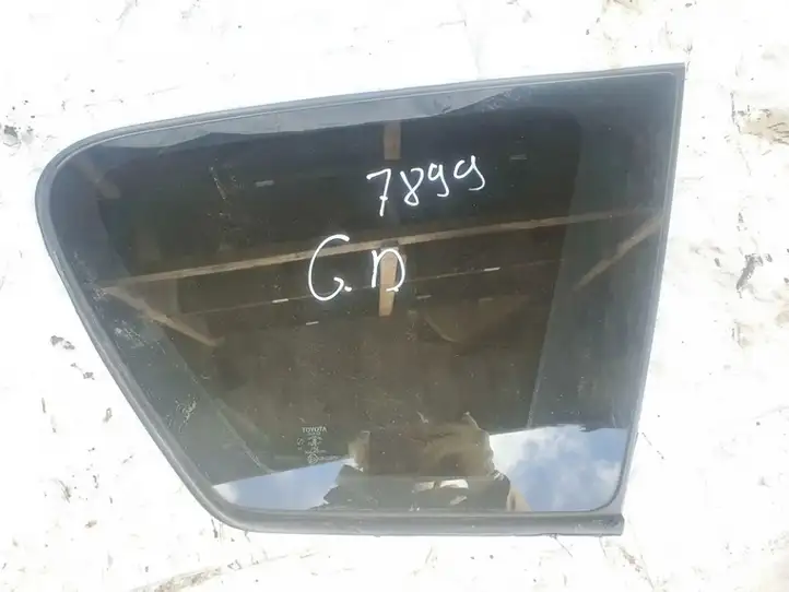Toyota Avensis Verso (2001 - 2004)   Заднее боковое стекло кузова