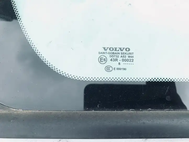 Volvo V50 (2004 - 2008) Заднее боковое стекло — фото 3