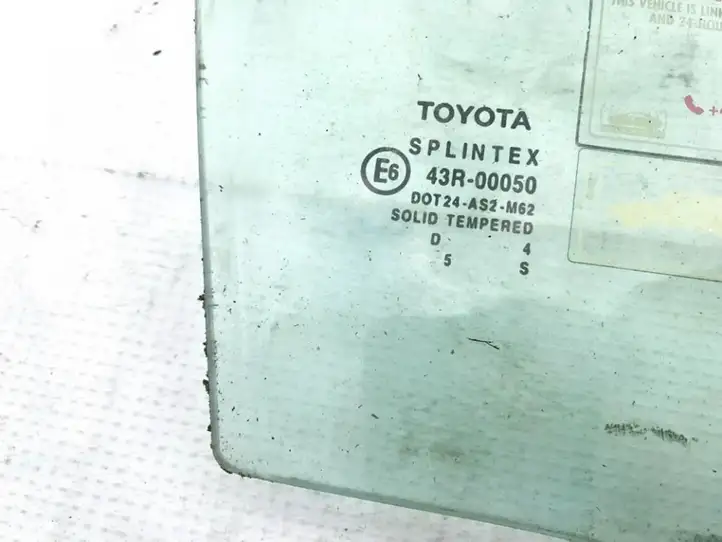 Toyota Avensis T250 (2003 - 2006) Стекло передней двери — фото 2