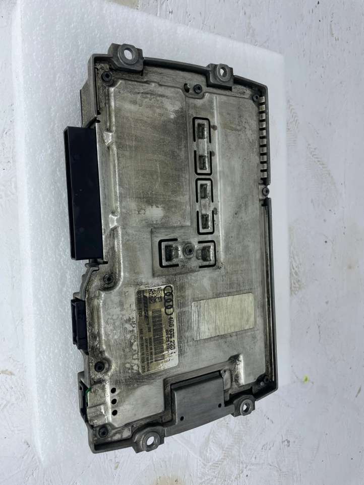 4G0035223D Audi A8 S8 D4 4H Garso stiprintuvas