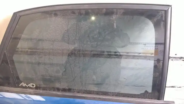 Audi A4 S4 B6 8E 8H (2000 - 2006) Стекло задней двери — фото 1
