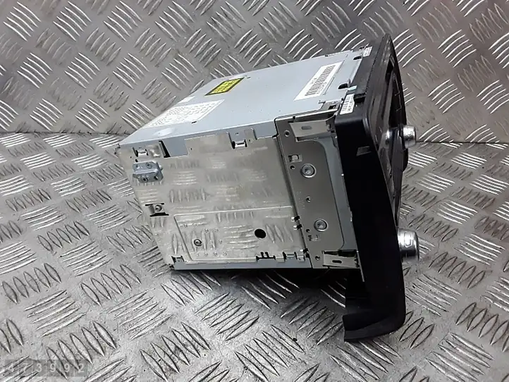 Audi TT Mk1 (2003 - 2006) 8j0035186e Магнитола / мультимедийная система — фото 2