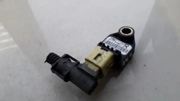 Toyota Avensis T250 (2003 - 2006) 8917305030 Датчик удара SRS — фото 1