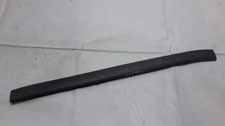 Toyota RAV 4 (XA20) (2000 - 2005) 5838742020 Прочие детали салона — фото 1