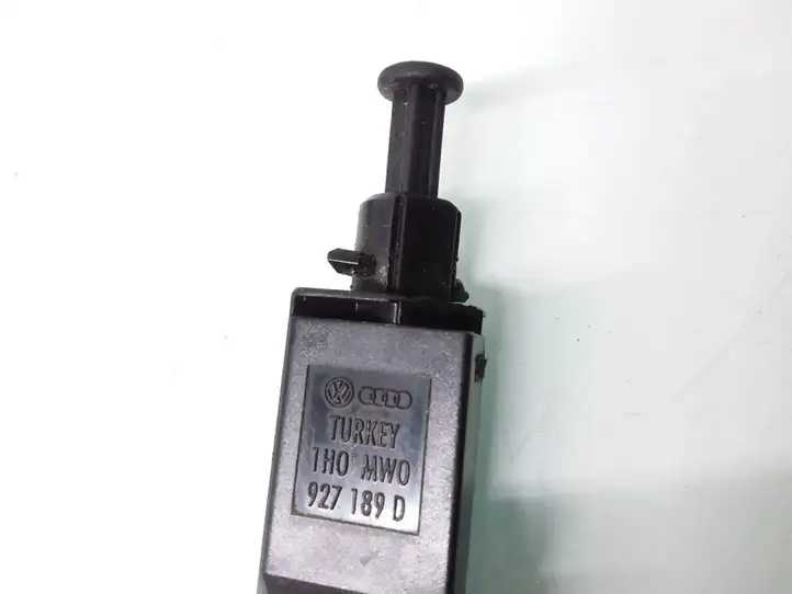 Skoda Fabia Mk1 (6Y) (1999 - 2007) 1H0927189D Датчик педали тормоза — фото 3