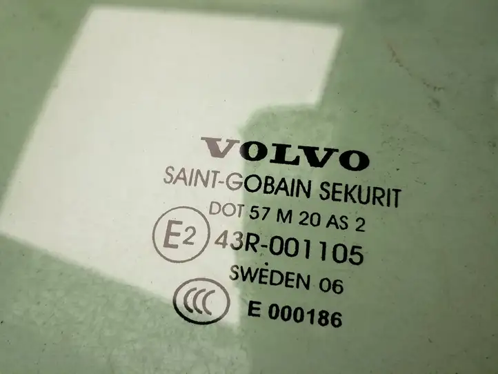 Volvo V50 (2004 - 2008) AS2 Стекло передней двери — фото 3