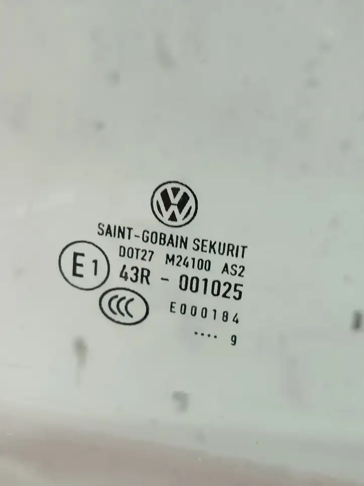 Volkswagen Tiguan (2007 - 2011) AS2 Стекло передней двери — фото 2