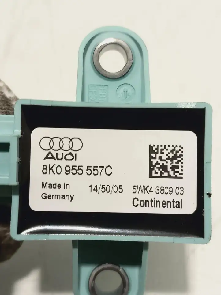 Audi A4 S4 B8 8K (2011 - 2015) 8K0955557C Датчик удара SRS — фото 4