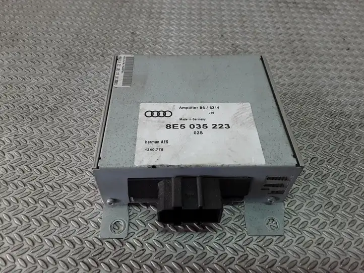 Audi A4 S4 B6 8E 8H (2000 - 2006) 8E5035223 Усилитель звука — фото 1