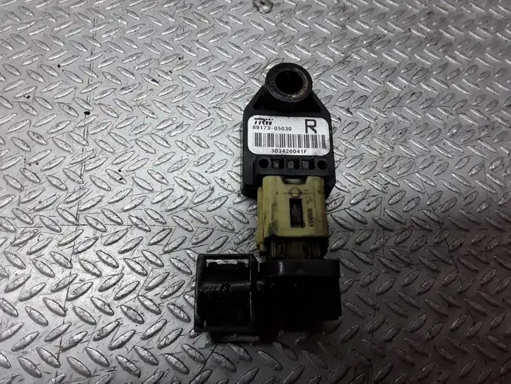 Toyota Avensis T250 (2003 - 2006) 8917305030 Датчик удара SRS — фото 1