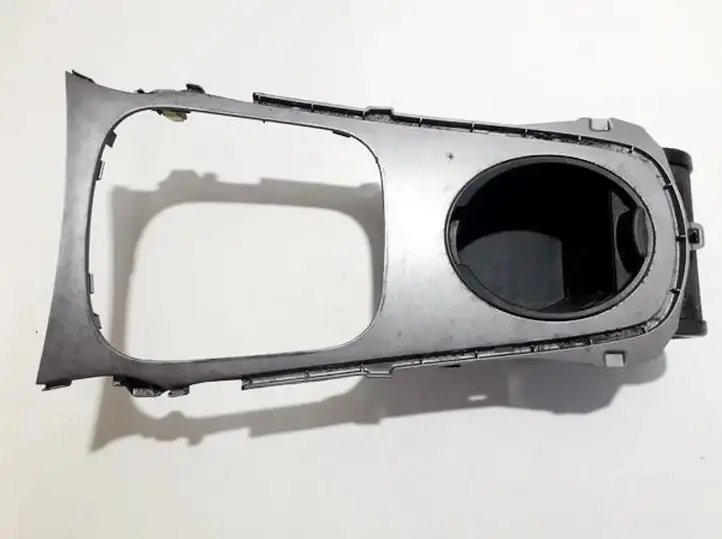 Toyota Avensis T270 (2009 - 2012) 5562505020 Прочие детали салона — фото 1
