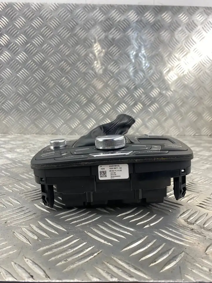 Audi A7 (2010 - 2014)  4G2919612L Центральный пульт управления