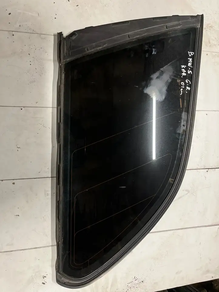 BMW 5 E60 E61 (2004 - 2010) 46000019 Стекло задней двери — фото 1