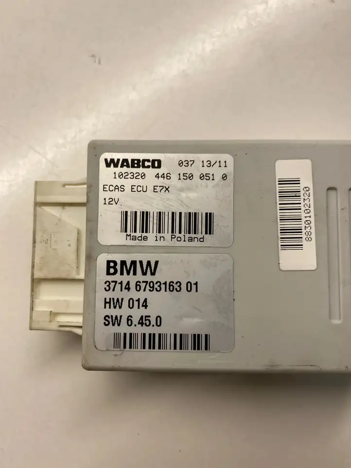 BMW X5 E70 (2006 - 2013) 6793163 Блок управления пневмоподвеской — фото 3