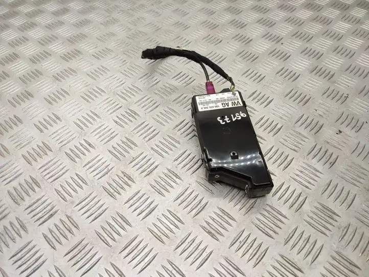 Volkswagen Sharan (2010 - 2015) 1Q0035346A USB модуль — фото 1