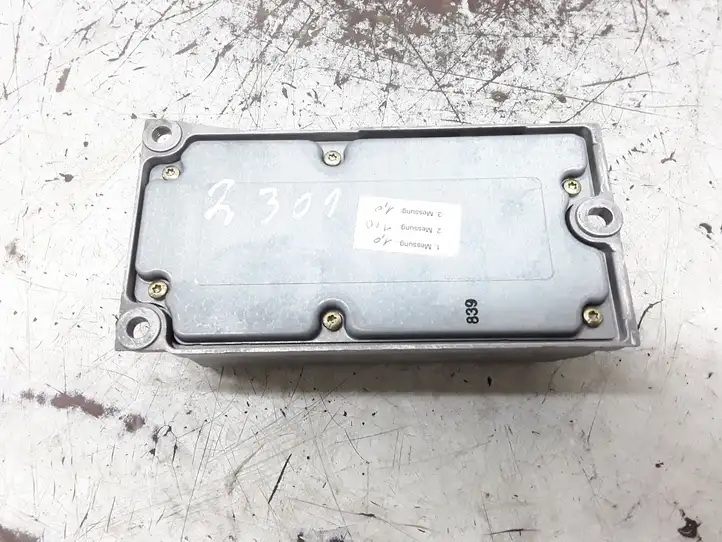 Volvo V70 (2000 - 2004)  0285001254 Блок управления надувных подушек