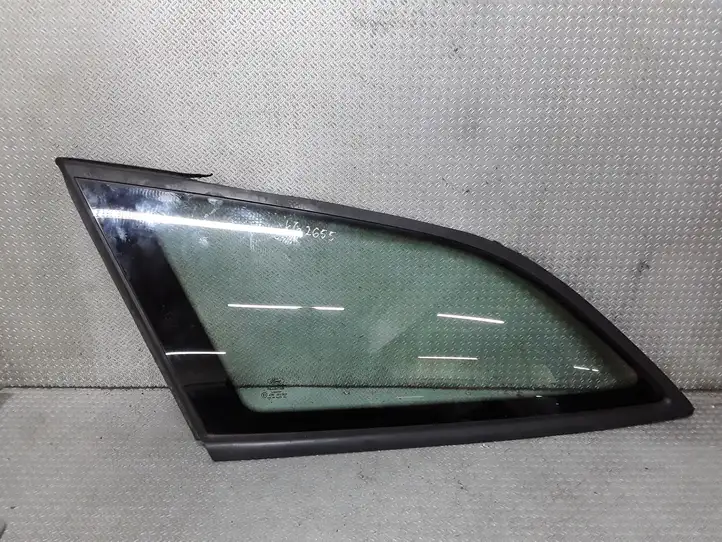 Ford Mondeo MK IV (2007 - 2014) Заднее боковое стекло — фото 1