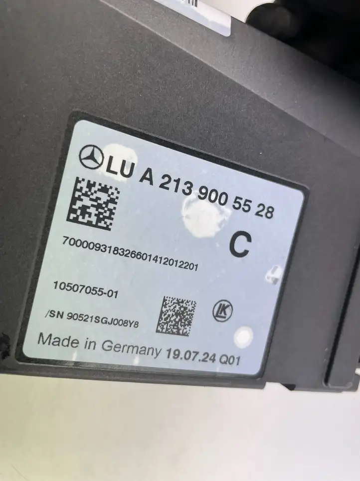 Mercedes-Benz E W213 (2016 - ) A2139005528 Блок управления зажиганием — фото 5
