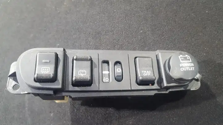 Chrysler PT Cruiser (2000 - 2010) 04671673AA Включатель регулировки высоты фонарей — фото 1