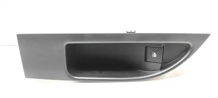 Opel Astra J (2009 - 2012) 13301888 Кнопка стеклоподъемников — фото 1