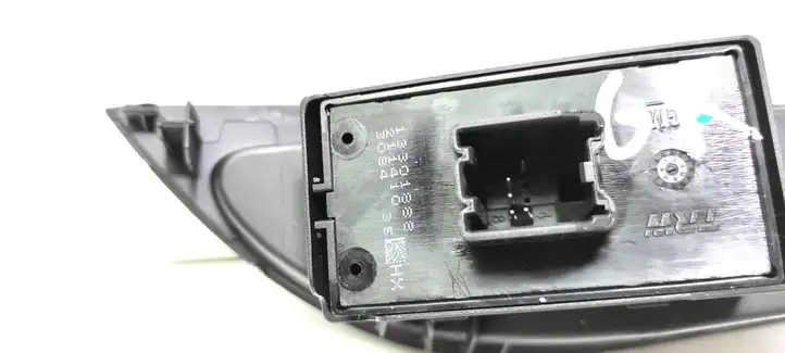 Opel Astra J (2009 - 2012) 13301888 Кнопка стеклоподъемников — фото 4