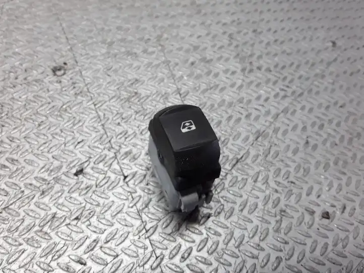 Renault Laguna II (2001 - 2005) 167232A Кнопка стеклоподъемников — фото 1