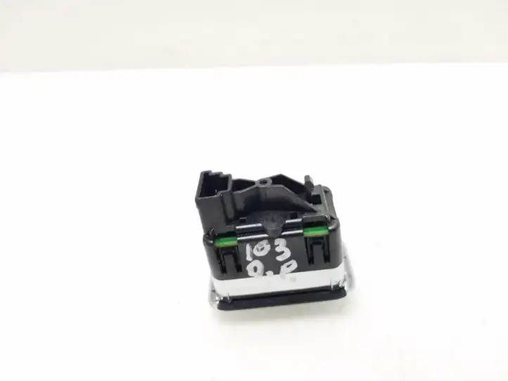 Mercedes-Benz C W204 (2007 - 2014) A2048707358 Блок кнопок стеклоподъемников — фото 3