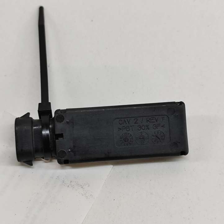 10448049 Chevrolet Corvette Interjero komforto antena